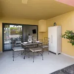 Home2book Tranquil Escape Community Pool *