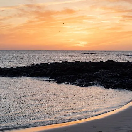 Home2book Tranquil Escape Community Pool * Corralejo