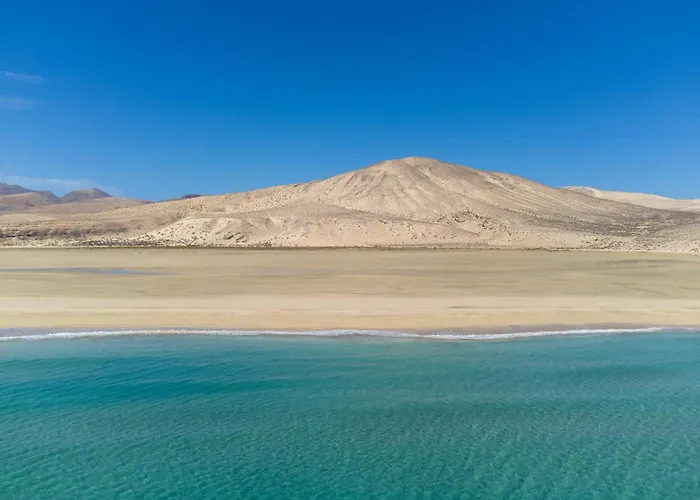 Home2book Tranquil Escape Community Pool 公寓