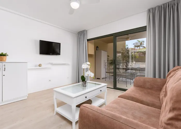 Home2book Tranquil Escape Community Pool アパート コラレホ